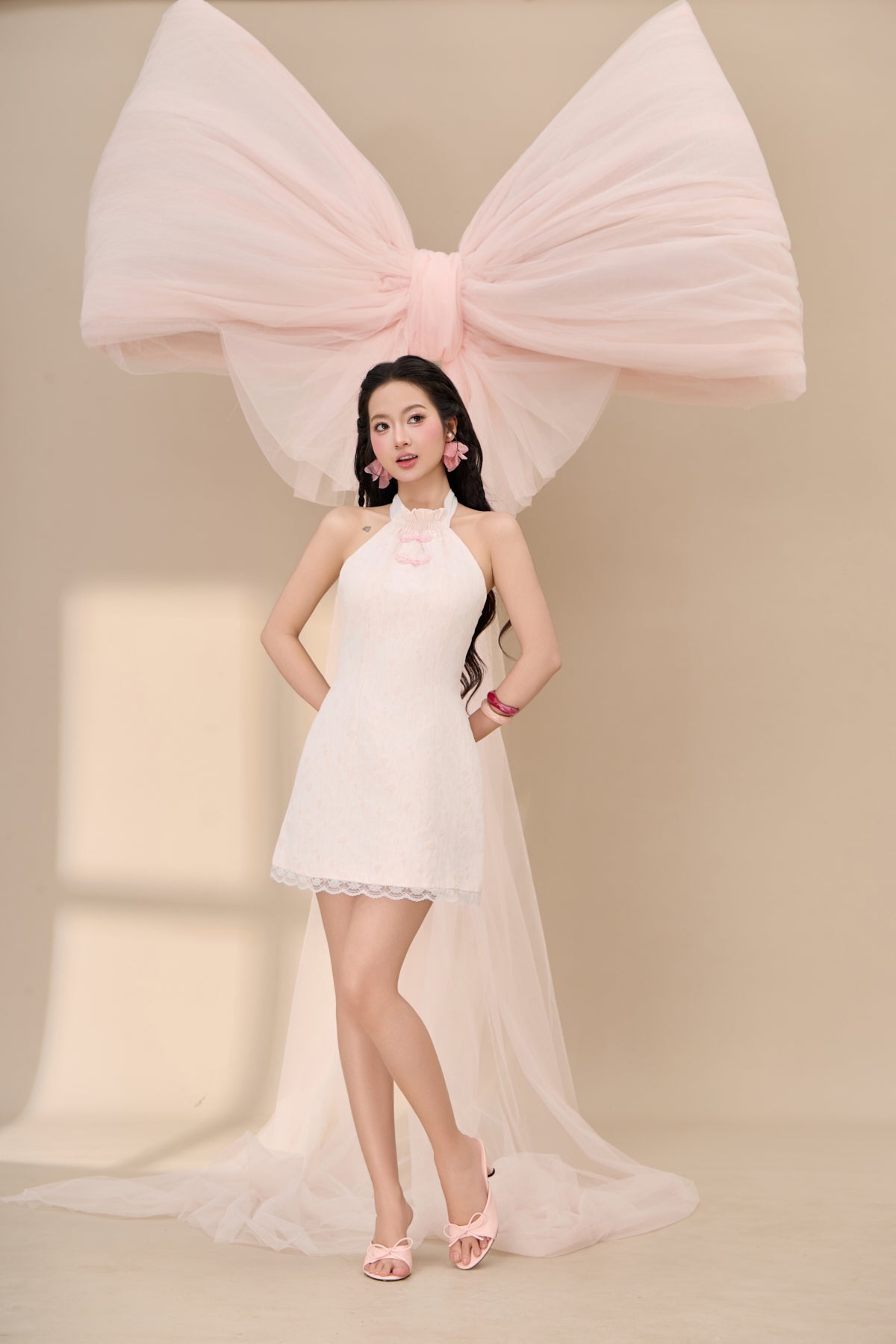 Li Shimmer Floral Texture Halter Dress