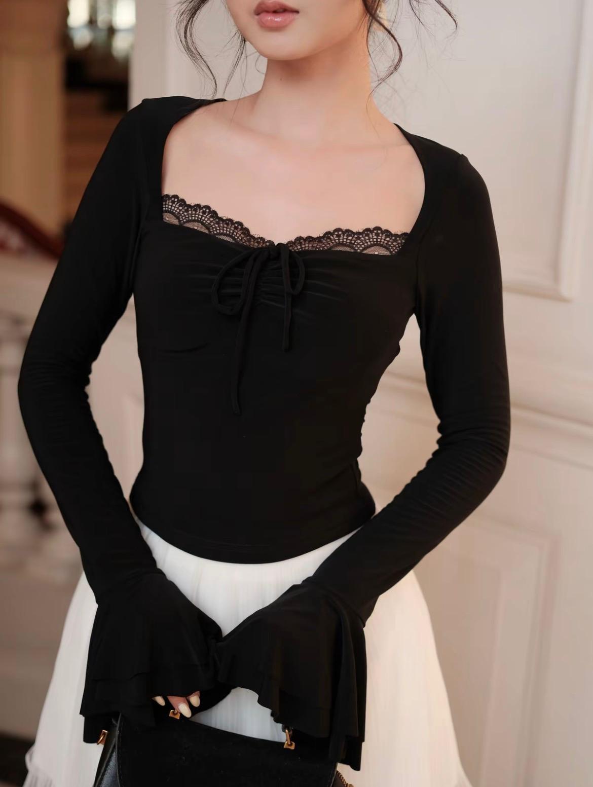 Mia long bell sleeves top - Black